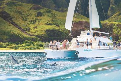 LUCKY LADY - Deluxe Na Pali Morning Snorkel Tour LUCKY LADY - Deluxe Na Pali Morning Snorkel Tour