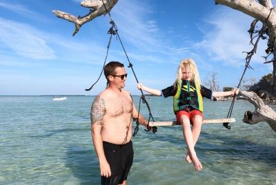 8-Hour Private Sandbar Charter for 5 Islands in Florida Keys 8-Hour Private Sandbar Charter for 5 Islands in Florida Keys