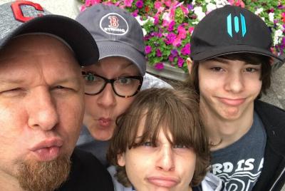 Participate in a Fun Scavenger Hunt in Knoxville by 3Quest Challenge