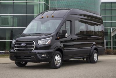 Baton Rouge to New Orleans Chauffeur Driven Transport by Private Van