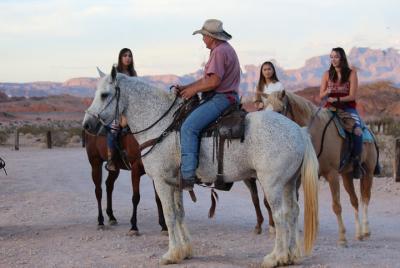 Afternoon Horseback Riding Tour with Lunch Afternoon Horseback Riding Tour with Lunch