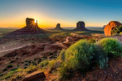 [1 night 2 days] 3 superb view spots + Monument Valley Asahi viewing tour + Route 66 <Hotel / Japanese guide / Wifi in the car>