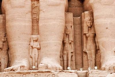 Package (4)-Days (3) nights Nile Cruise With Abu Simbel Temples & Package (4)-Days (3) nights Nile Cruise With Abu Simbel Temples &