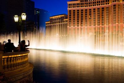 4 Hour Las Vegas Bar Crawl with champagne and up to 50 photos 4 Hour Las Vegas Bar Crawl with champagne and up to 50 photos