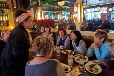 Las Vegas Strip Sightseeing and Foodie Tour at Night Las Vegas Strip Sightseeing and Foodie Tour at Night