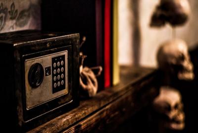 Lockdown Cursed Cabin Escape Room In Las Vegas