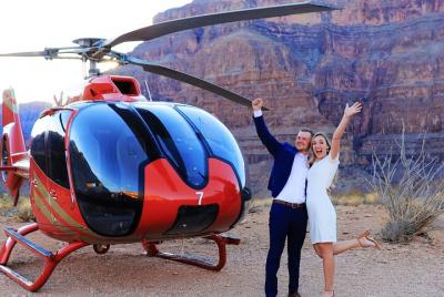 Grand Canyon Helicopter Tour from Las Vegas with Champagne & Light Picnic Grand Canyon Helicopter Tour from Las Vegas with Champagne & Light Picnic