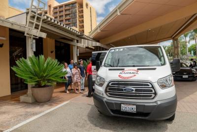 Private Van Airport Arrival Transfer: Long Beach Airport to Anaheim Resort Area Private Van Airport Arrival Transfer: Long Beach Airport to Anaheim Resort Area
