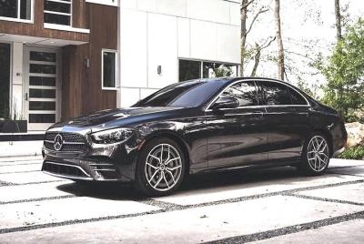 Las Vegas Airport Transfer: Airport LAS to Las Vegas in Business Car Las Vegas Airport Transfer: Airport LAS to Las Vegas in Business Car