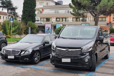 New York J.F. Kennedy Airport (JFK) to New York - Round-Trip Private Transfer 