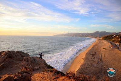 Mountain to Beach Hiking: Private Adventure Tour