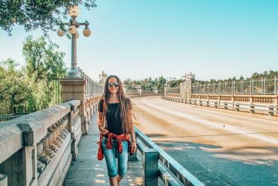 Private Los Angeles Photoshoot in Vintage Pasadena with a Personal Photographer