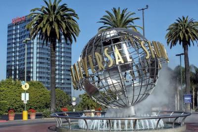 Los Angeles Private Transfer To Universal Studios/Burbank