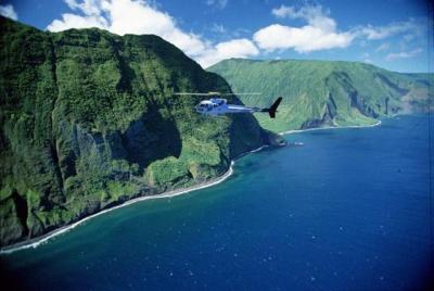 West Maui and Molokai Exclusive 45-Minute Helicopter Tour West Maui and Molokai Exclusive 45-Minute Helicopter Tour