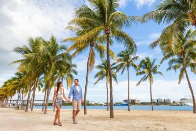 Hire Photographer, Professional Photo shoot - Maui Hire Photographer, Professional Photo shoot - Maui