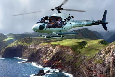 Doors-Off West Maui and Molokai Helicopter Tour Doors-Off West Maui and Molokai Helicopter Tour