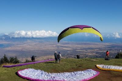 Paraglide over Maui Paraglide over Maui's watershed preserve with inflight photos