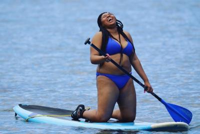 Group SUP Lessons Group SUP Lessons