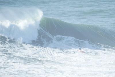 LESSON SURF - Quality surf lessons from a big wave surfer LESSON SURF - Quality surf lessons from a big wave surfer