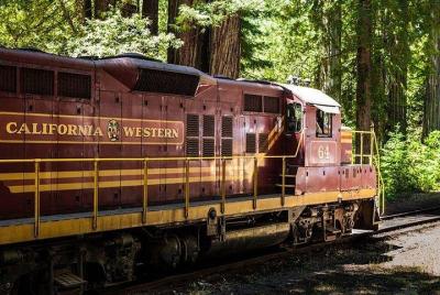 Skunk Train: Wolf Tree Turn from Willits Skunk Train: Wolf Tree Turn from Willits