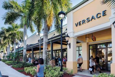 Sawgrass Mills Mall Round-Trip Transport from Miami Sawgrass Mills Mall Round-Trip Transport from Miami