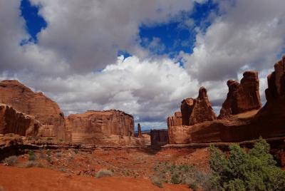 Moab in A Day: Arches, Canyonlands, and Dead Horse Point