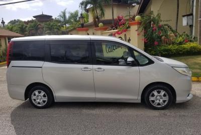 Private Airport Transfer to Couples Swept Away Resort Negril Private Airport Transfer to Couples Swept Away Resort Negril