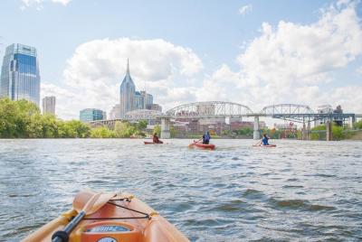 Kayak Rental in Downtown Nashville 4+ People Kayak Rental in Downtown Nashville 4+ People