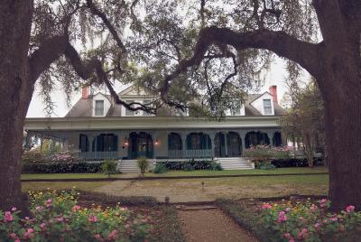 The Myrtles Plantations Private Tour with Transportation The Myrtles Plantations Private Tour with Transportation