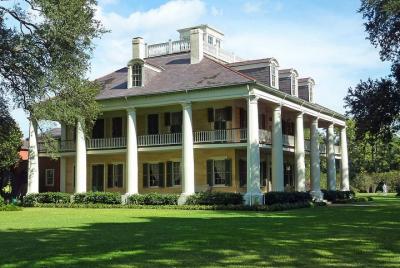 Private Destrehan and Houmas House Plantation Tour from New Orleans Private Destrehan and Houmas House Plantation Tour from New Orleans
