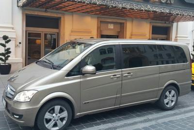 Private Transfer from Vienna to Budapest with a great guided tour Private Transfer from Vienna to Budapest with a great guided tour