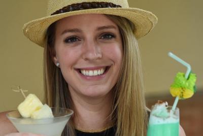 Small-Group French Quarter Cocktail and Foodie Crawl Small-Group French Quarter Cocktail and Foodie Crawl