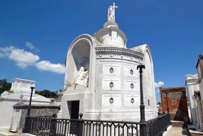 St. Louis Cemetery No. 1, No. 2 and Voodoo Tour St. Louis Cemetery No. 1, No. 2 and Voodoo Tour