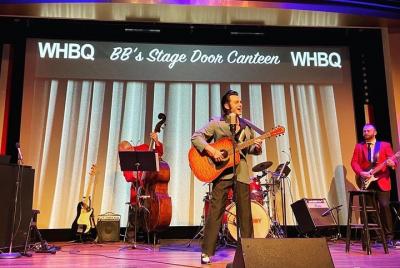 Skip the Line: BB Skip the Line: BB's Stage Door Canteen: Matinee Performance w/ Lunch