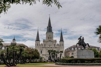  Walking Tour of New Orleans French Quarter and Museum Visit