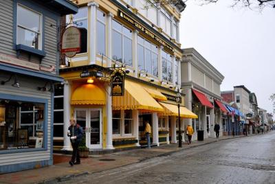 Private Historic Newport Pedicab Tour Private Historic Newport Pedicab Tour