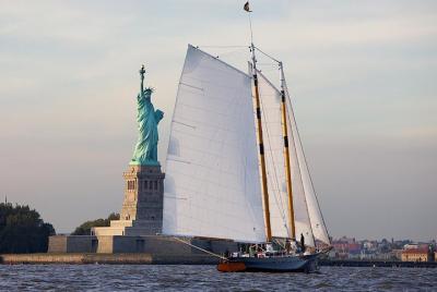 New York Day Sail to the Statue of Liberty on America 2.0