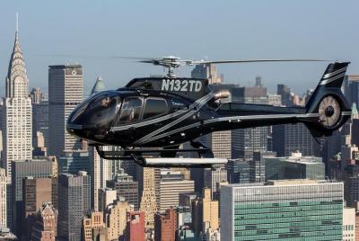 New York Helicopter Tour: Manhattan Highlights New York Helicopter Tour: Manhattan Highlights