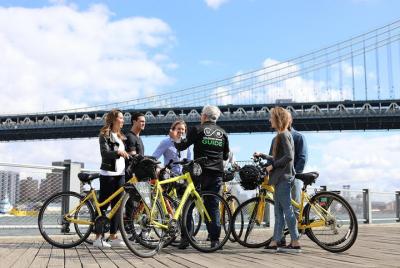 Lower Manhattan and Brooklyn Bridge Guided Bike Tour