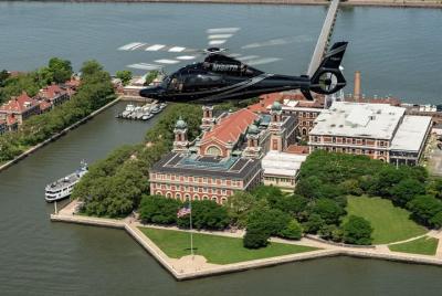 New York Helicopter Tour: Manhattan, Brooklyn and Staten Island New York Helicopter Tour: Manhattan, Brooklyn and Staten Island