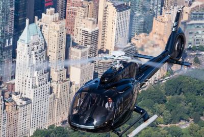 Private VIP New York City Skyline Helicopter Tour and Luxury Stre Private VIP New York City Skyline Helicopter Tour and Luxury Stre