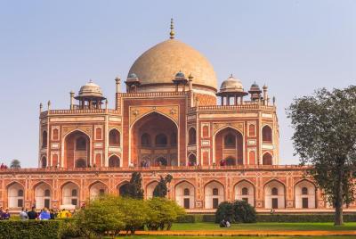 Guided Walking Tour of the Humayun's Tomb Complex, New Delhli