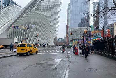 2H-NYC 9/11 Memorial and Financial District Walking Tour 