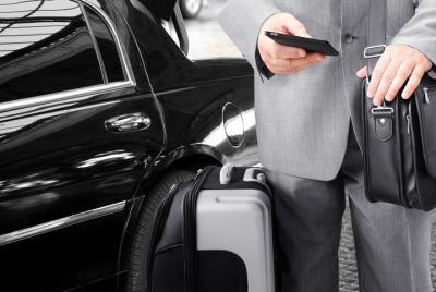 Private Transfer: Downtown Hotel to Toronto Pearson International Private Transfer: Downtown Hotel to Toronto Pearson International