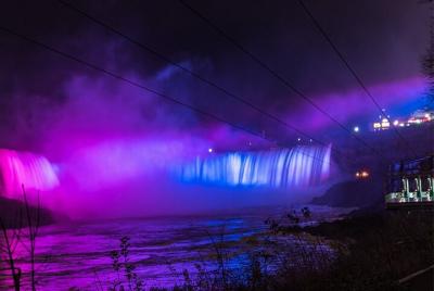 Niagara Falls Night Illumination Tour: American, Bridal and Horse Niagara Falls Night Illumination Tour: American, Bridal and Horse