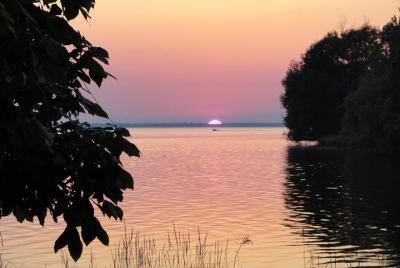 Guided Kayak Sunset Tour on Niagara River from the US Side Guided Kayak Sunset Tour on Niagara River from the US Side