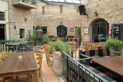 Private Madaba Haret Jdoudna Restaurant Lunch or Dinner from Amma