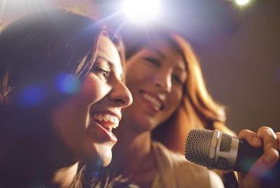 Shaxi Karaoke Bar Tour