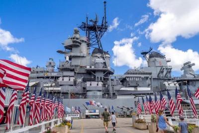 USS Arizona Memorial & Battleship Missouri "Small Group" USS Arizona Memorial & Battleship Missouri