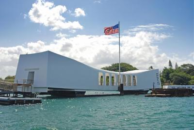 Half-Day Pearl Harbor and Honolulu Landmarks Tour